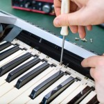 Fixing the key on a digital piano
